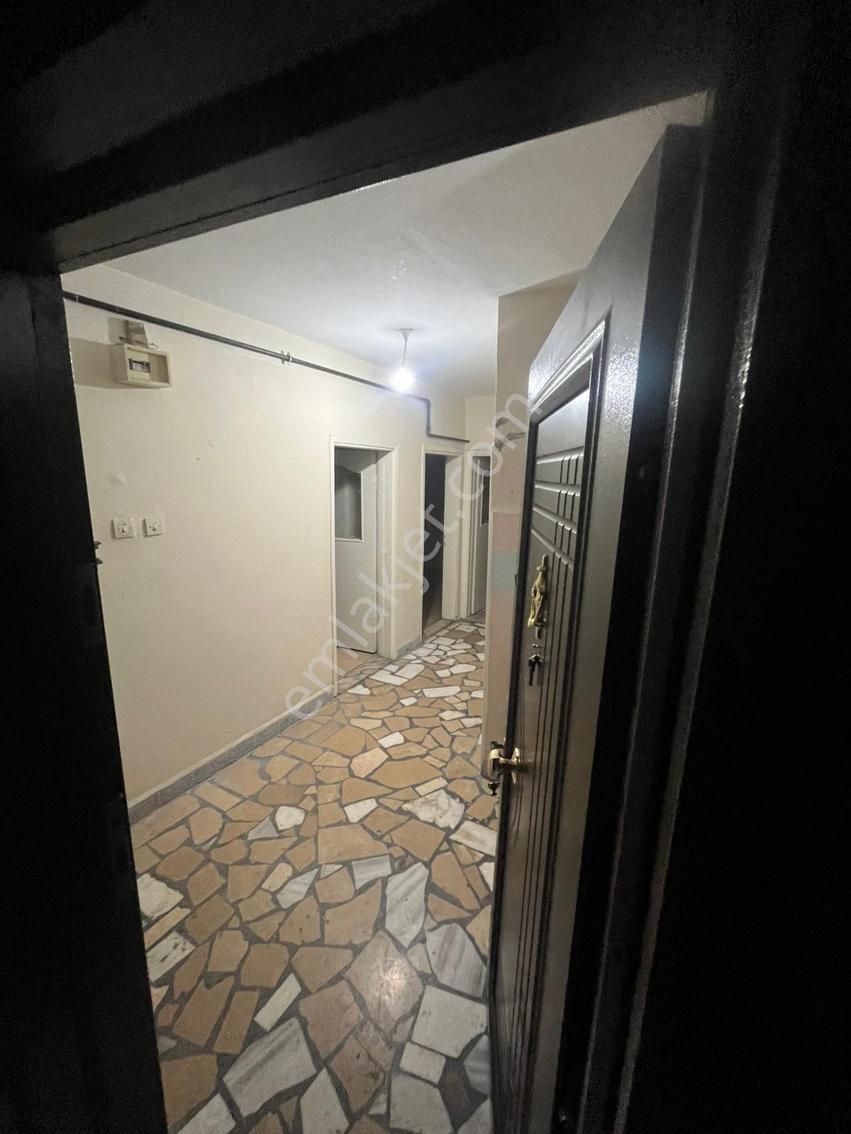 Bursa Kılıç Tan Kazım Karabekir De 90m2 Kiralık 2+1 Daire 2.kat - Görsel 2