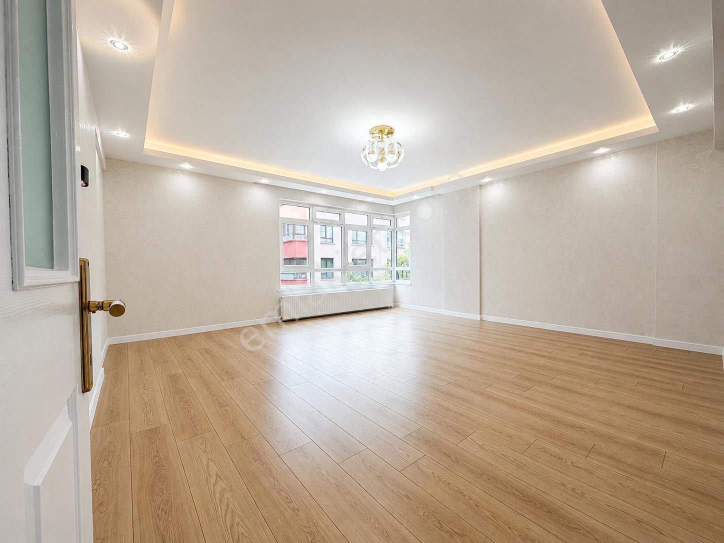Uzman Emlak'tan Aşağı Eğlence Mh.de Giresun Cadde Üzeri Lüx Yapılı 3+1 Daire