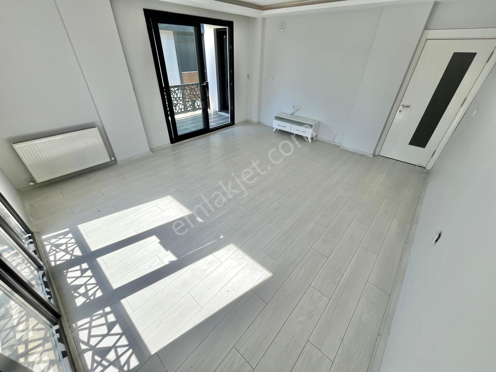 Gümüşden İkizçayda Ön Cephe Havuzlu Otoparklı Ebeveynli 3+1daire - Görsel 27