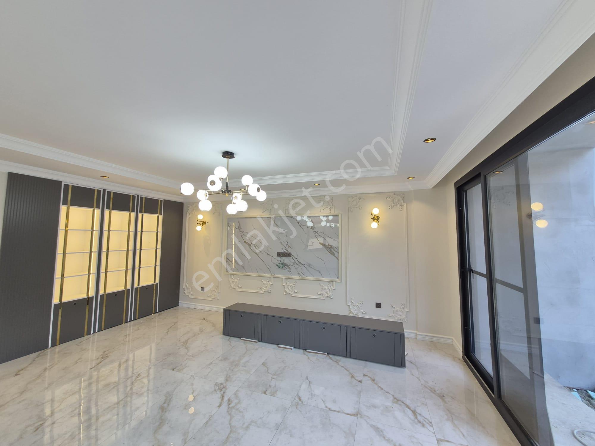 4+1 Çınarlı Tripleks Sıfır Villa 3balkon Havuz 200m2 Otopark 300m Arsa Teras G.oda 2banyo Barbekü - Görsel 30