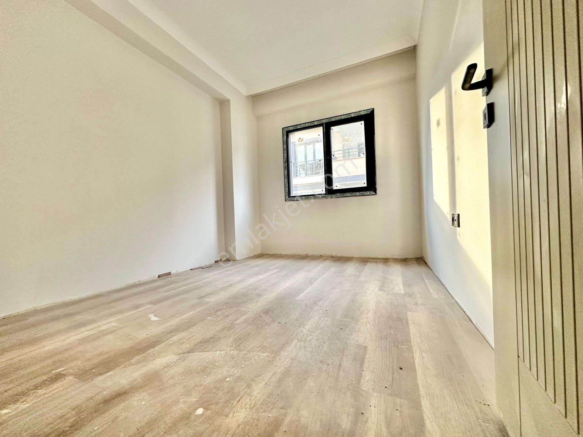 ꧁ay Emlaktan꧂avcılar'da Yüzme Havuzlu Lüks Butik Sitede Denize Sadece 300 Mt Satılık 2+1 Daire - Görsel 14