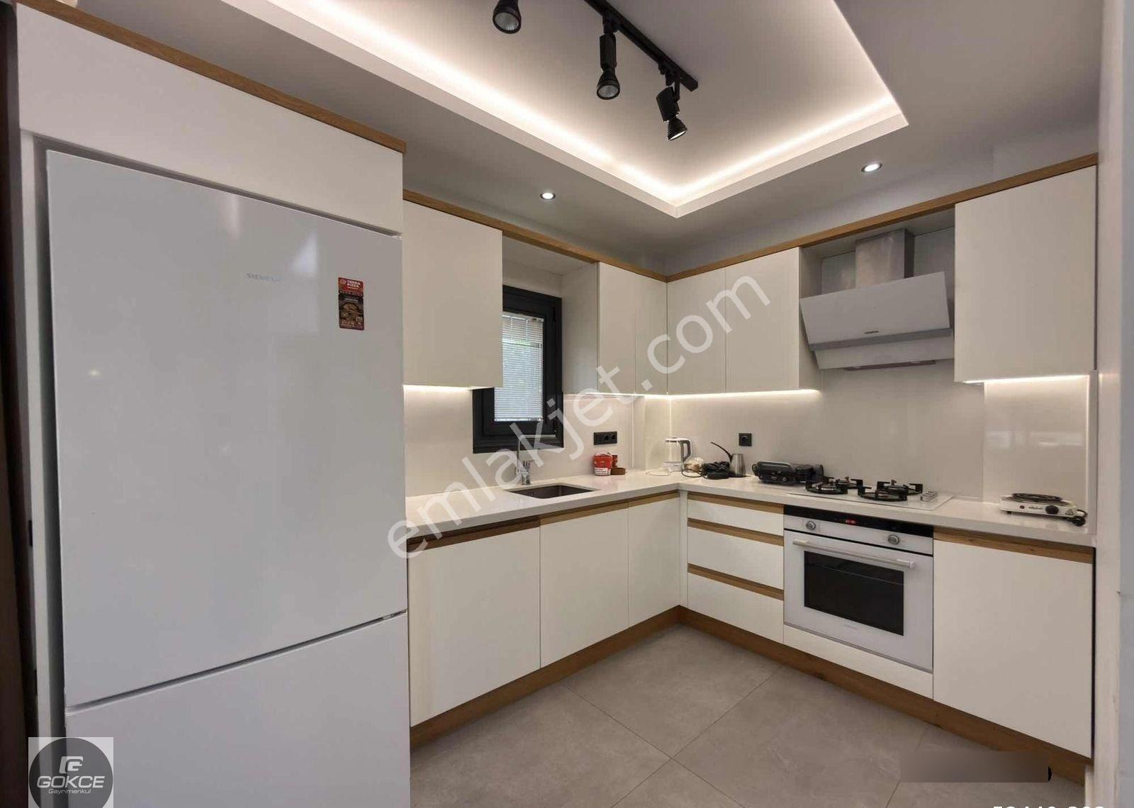 Bahçeşehir Koleji Karşısı Özel Havuzlu 4+1 Tripleks Villa - Görsel 31