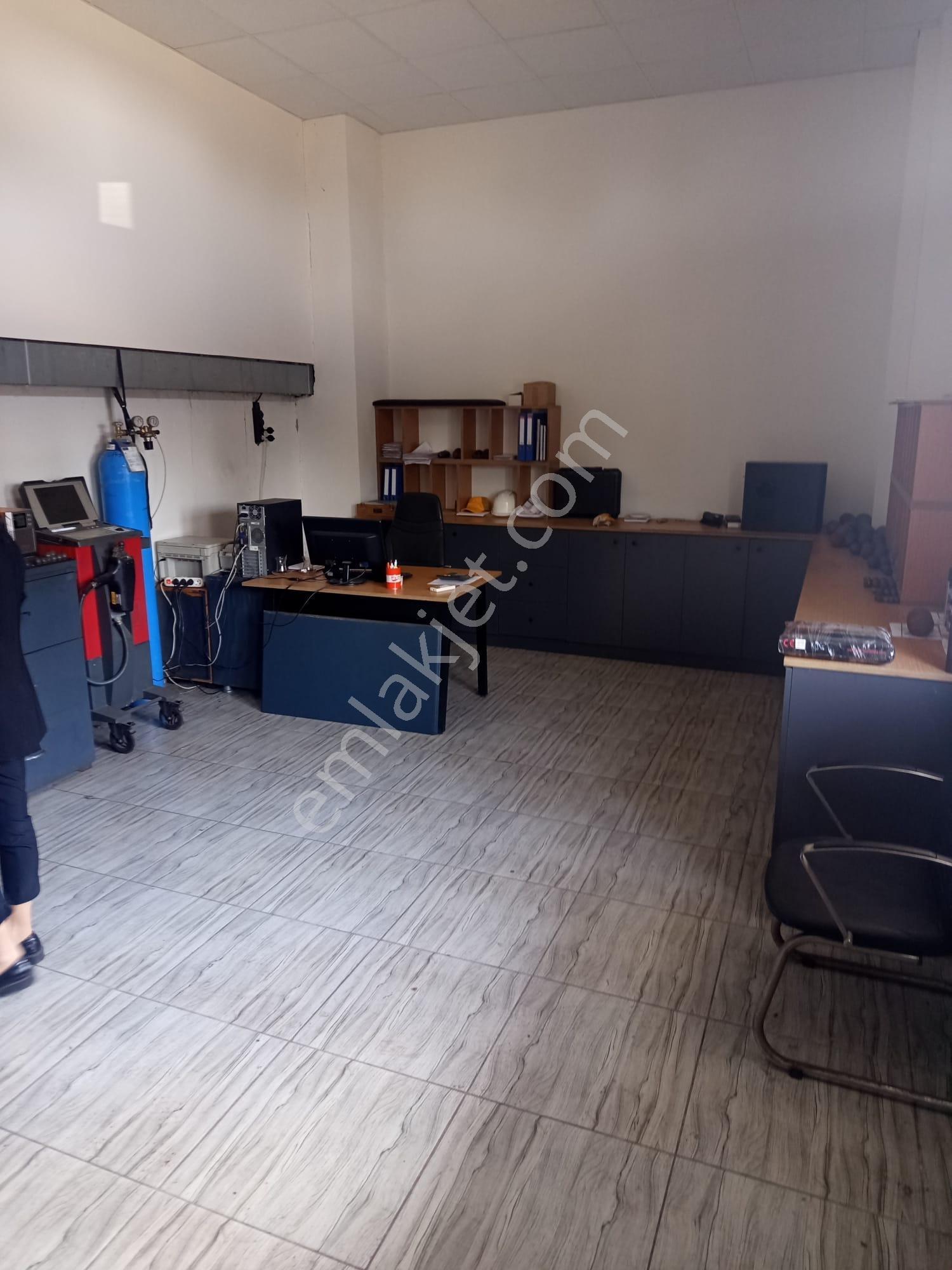 Organize Sanayi 7353m2 Arsa 3181m2 Kapalı+500m2 Ofis Yükseklik 9m İlk Giriş Fabrikası E-5 Ten 300m - Görsel 4