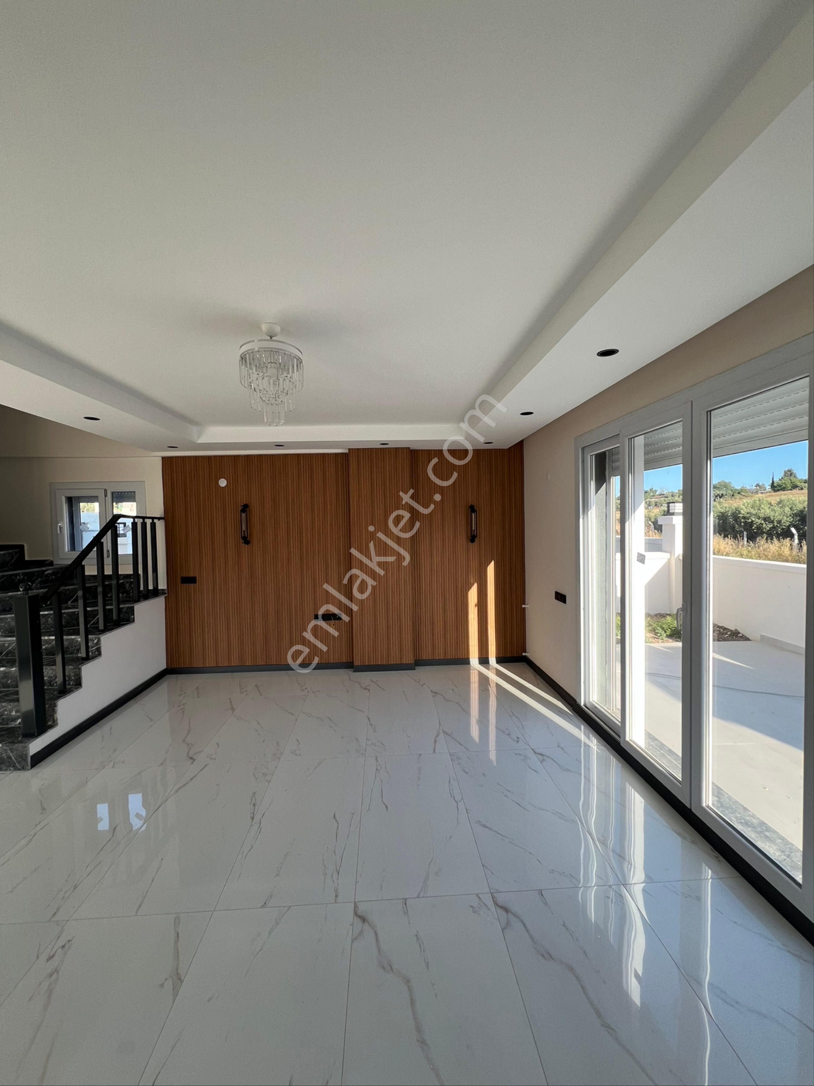 Hisar Mahallesinde Satılık Sıfır Villa Bu Fıyata Yok - Görsel 3
