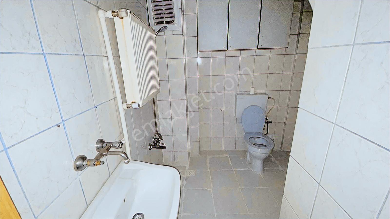 Sivas Ozan Emlak'tan Yeni Mah.'de Kiralık 3+1 Daire - Görsel 24