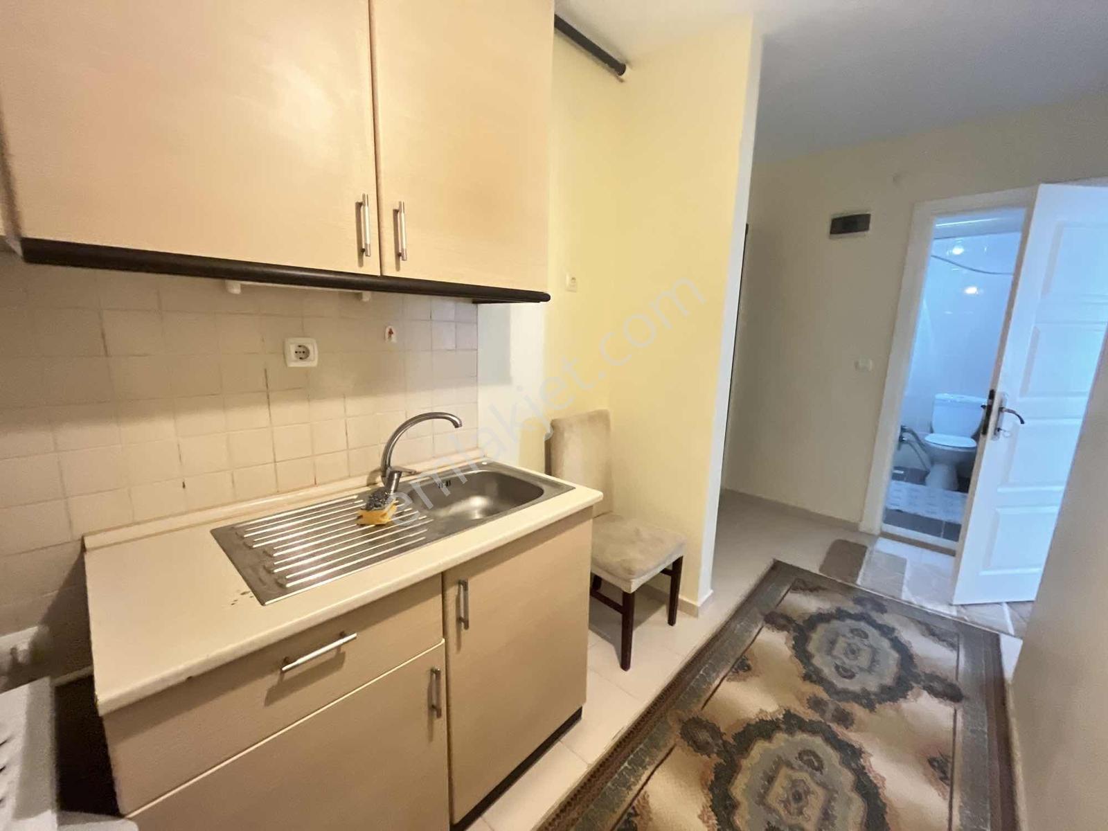 Avantaj'dan Zirvekent'de Yüksek Kiralı Getirili Eşyalı 1+1 - Görsel 11