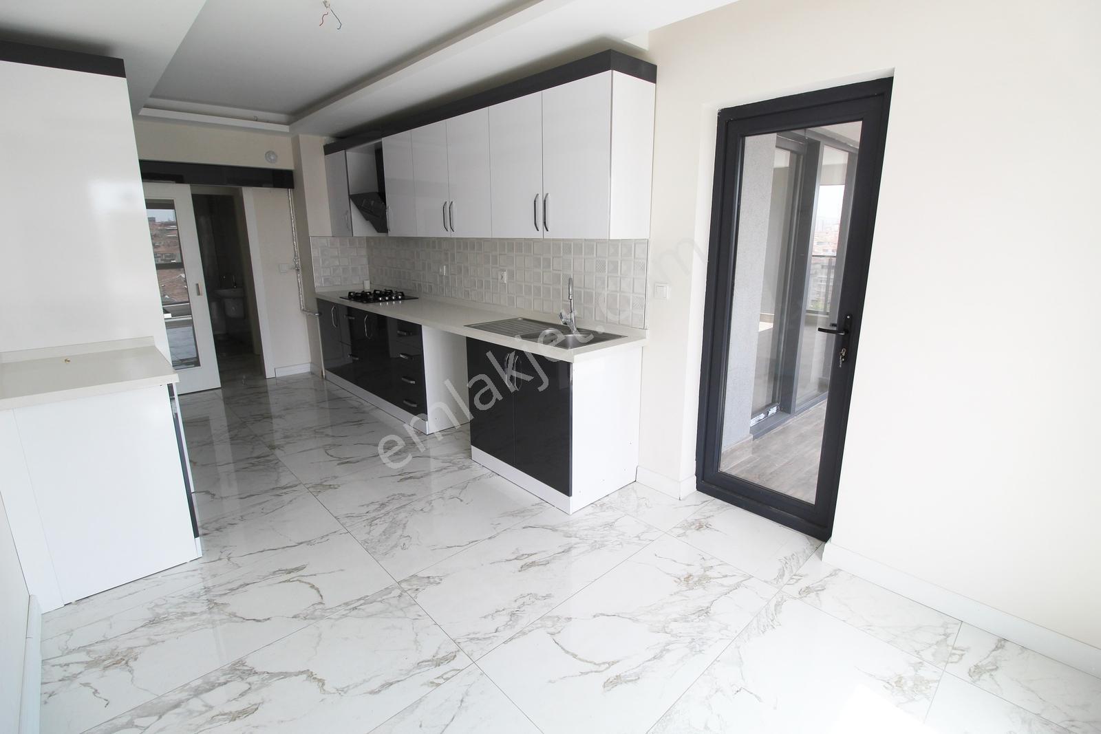 Cadde12 Site İçi_4.kat_bulvara_cephe_150_m2 Daire - Görsel 14