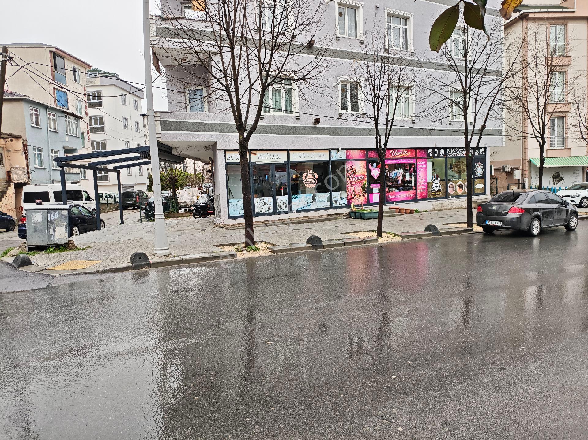 Büyükçekmece Tepecik Çiğdem Caddesinde Kiralık Dükkan