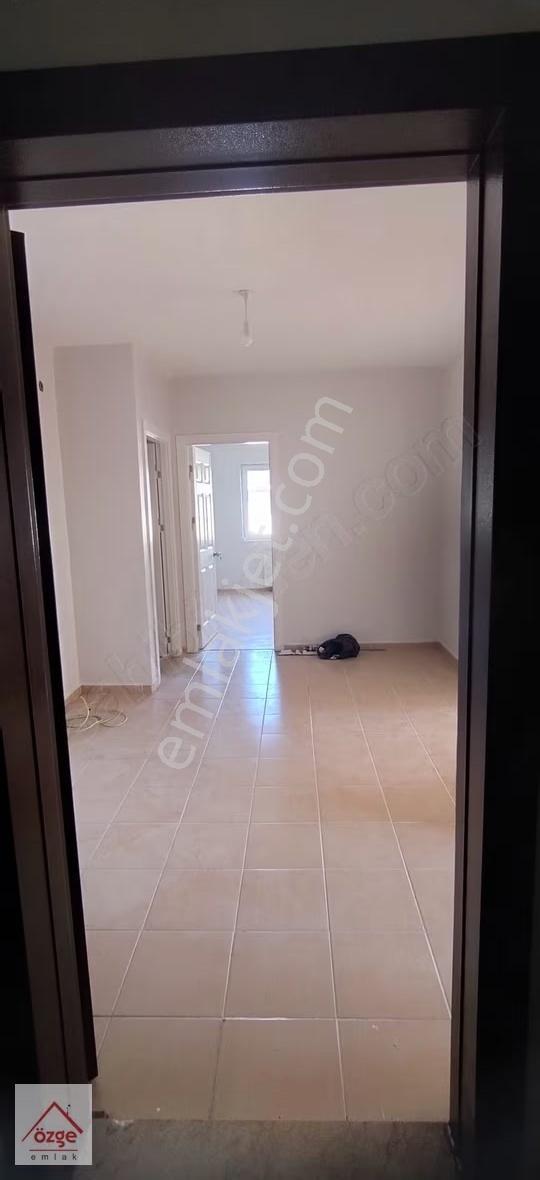 Özge Emlaktan Kiralık Camili Dairesi - Görsel 8