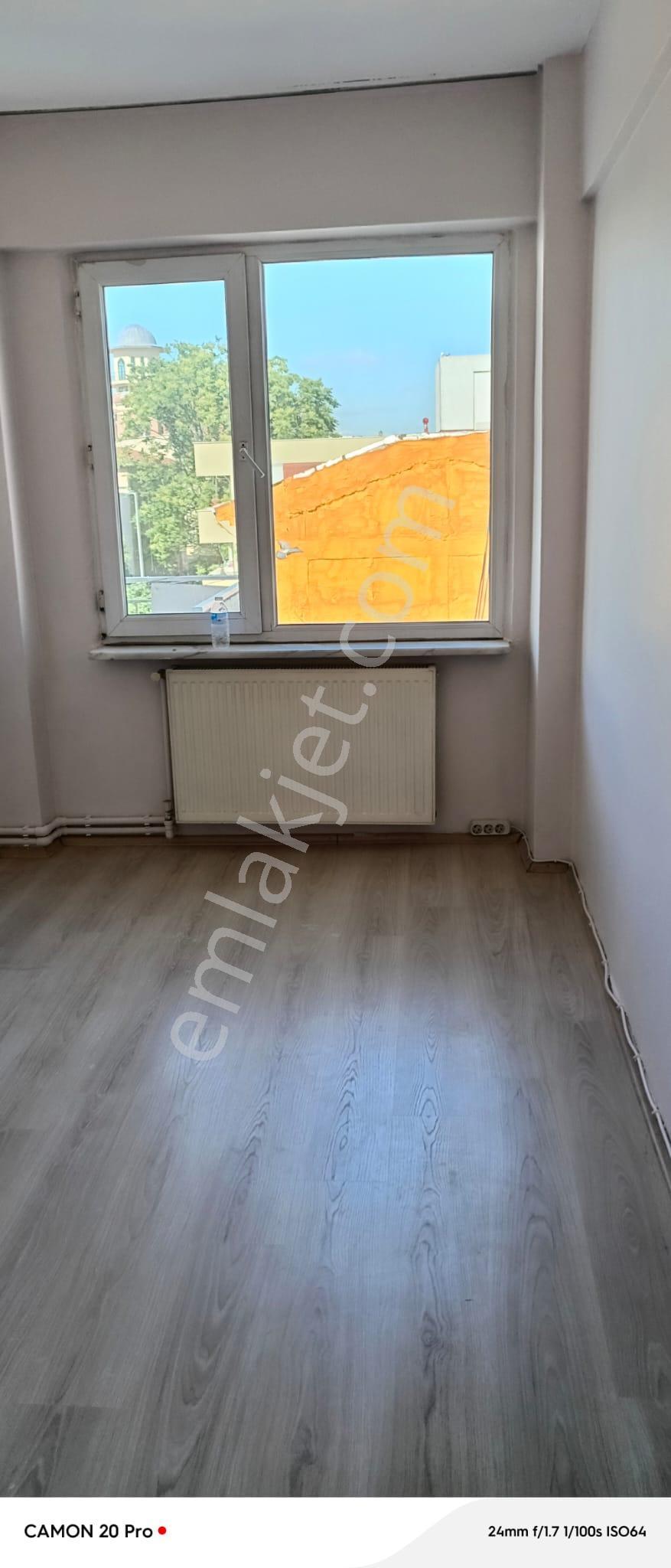 Cerrahpaşa Emlaktan Cerrahpaşa Yokuşçeşmede Kiralık 3+1 Geniş Ve Ferah Daire - Görsel 6