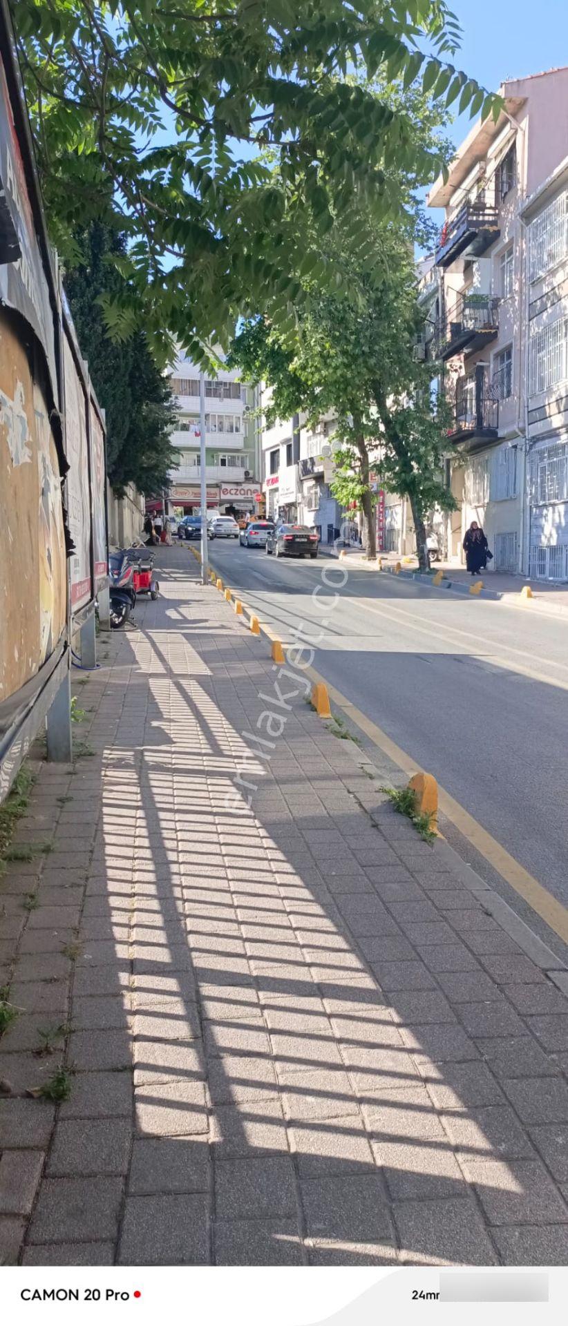 Cerrahpaşa Emlaktan Cerrahpaşa Yokuşçeşmede Kiralık 3+1 Geniş Ve Ferah Daire - Görsel 15