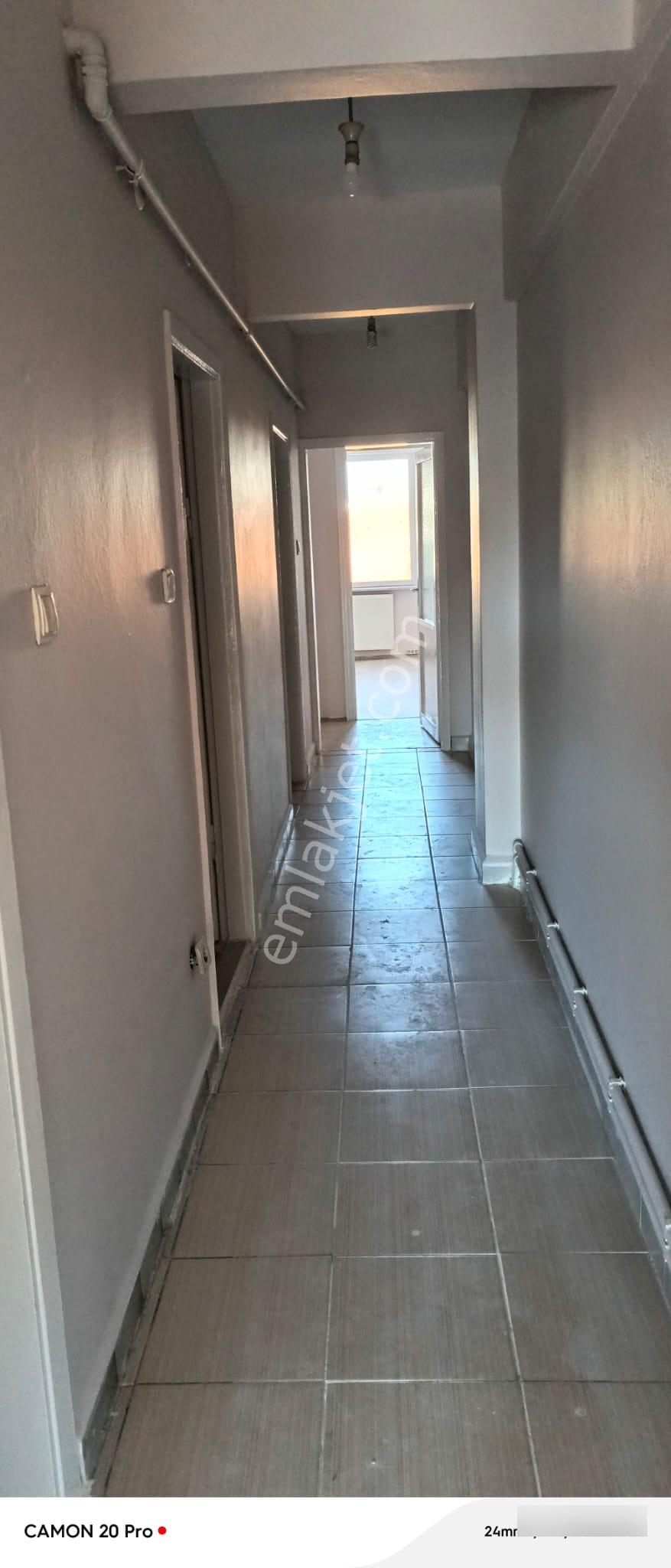Cerrahpaşa Emlaktan Cerrahpaşa Yokuşçeşmede Kiralık 3+1 Geniş Ve Ferah Daire - Görsel 12