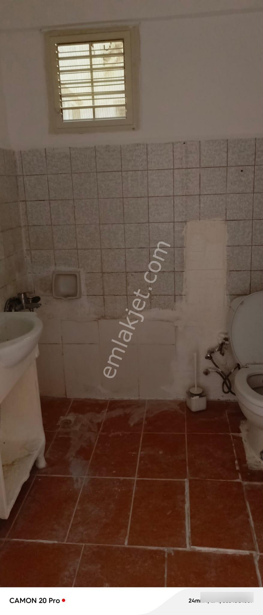 Cerrahpaşa Emlaktan Cerrahpaşa Yokuşçeşmede Kiralık 3+1 Geniş Ve Ferah Daire - Görsel 11