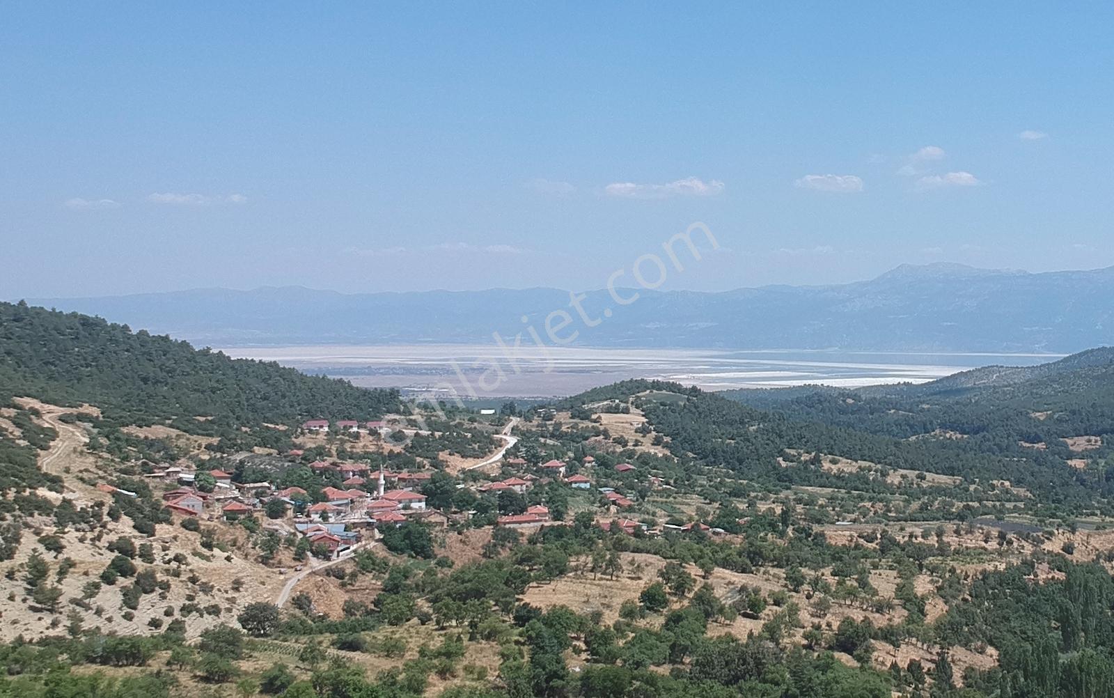 Göl Manzaralı Yolu Açılmış Doğa İçinde Uygun Fiyatlı Tarla - Görsel 22