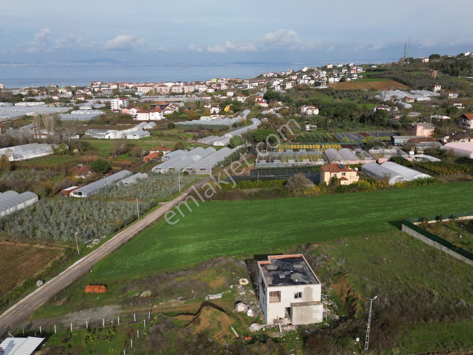 Yalova Termal Akköyde 1.850'm2 Si İmarlı 4.471 M2 Asfalta Cephe - Görsel 4