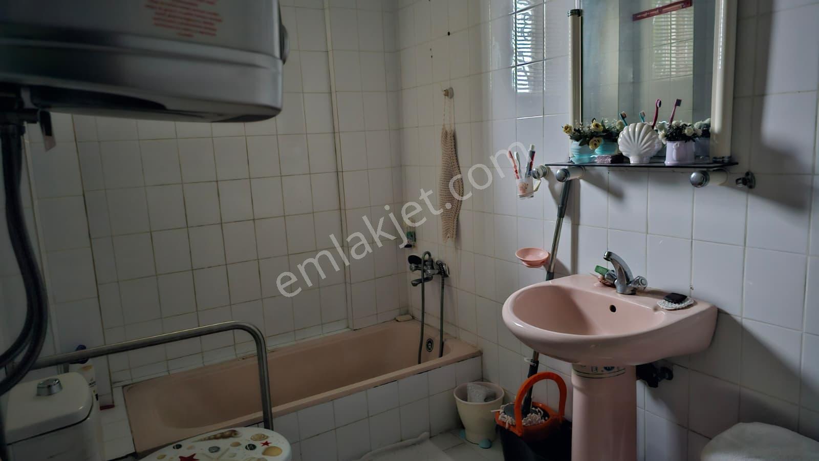 Yalova Termal Akköyde Deniz Manzaralı Daire Fiyatına Villa - Görsel 15