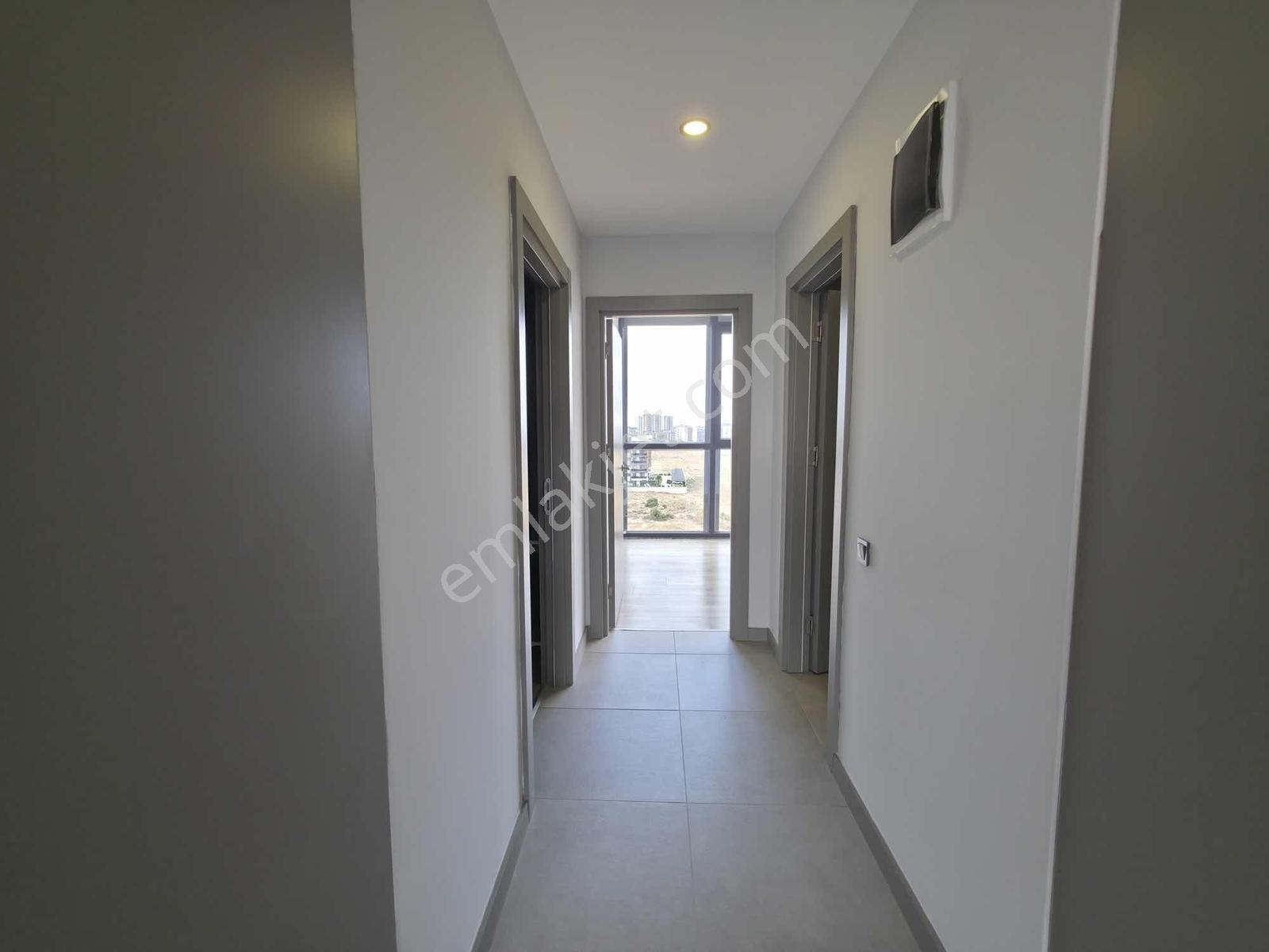 Muhteşem Manzaralı Köşe Daire | Altınay Sitesi - Görsel 14