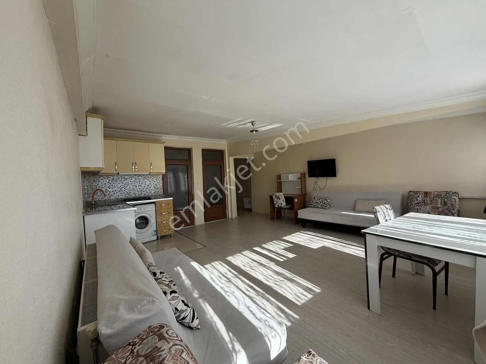 [ema] Çarşı Merkezde Kiralık 2+1 Daire