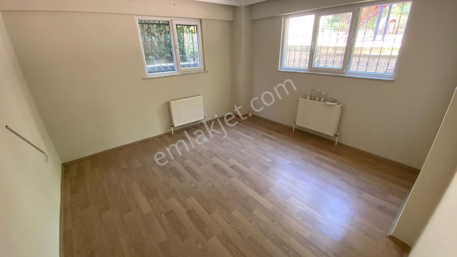 Çekmeköy Neva Sitesinde Bahçe Katı 2+1 Daire - Görsel 26
