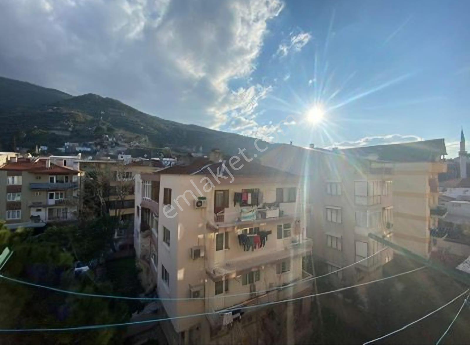 Manisa Yunusemre Akmescit'te Merkezî Konumlu Satılık 2+1 Daire - Görsel 23