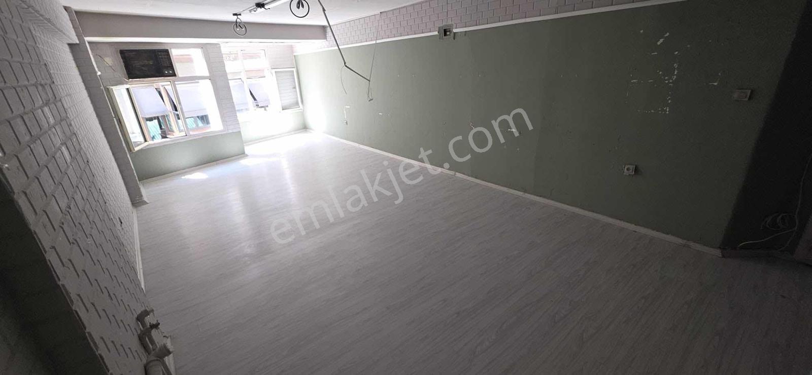 Karşıyaka Çarşı İçinde Kiralık Ofis - Görsel 10