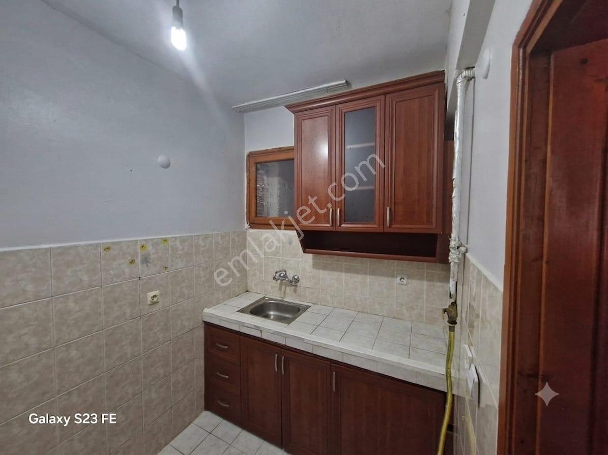 Yeniköy Bağlar Mevkiinde Kiralık 2+1 Arakat Daire - Görsel 7