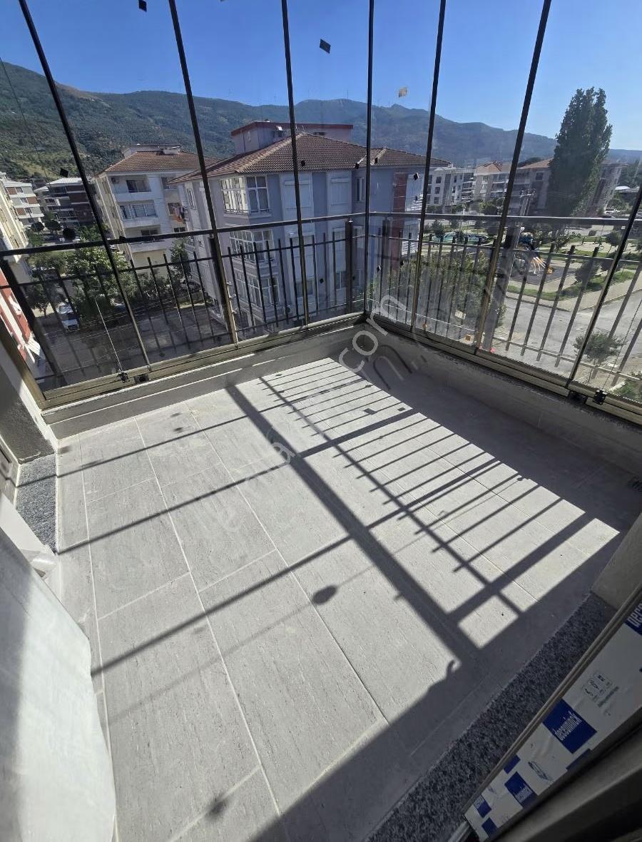 Tire Arslan Emlaktan İbni Melek Mh.sıfır Lüx Kiralık Daire - Görsel 10