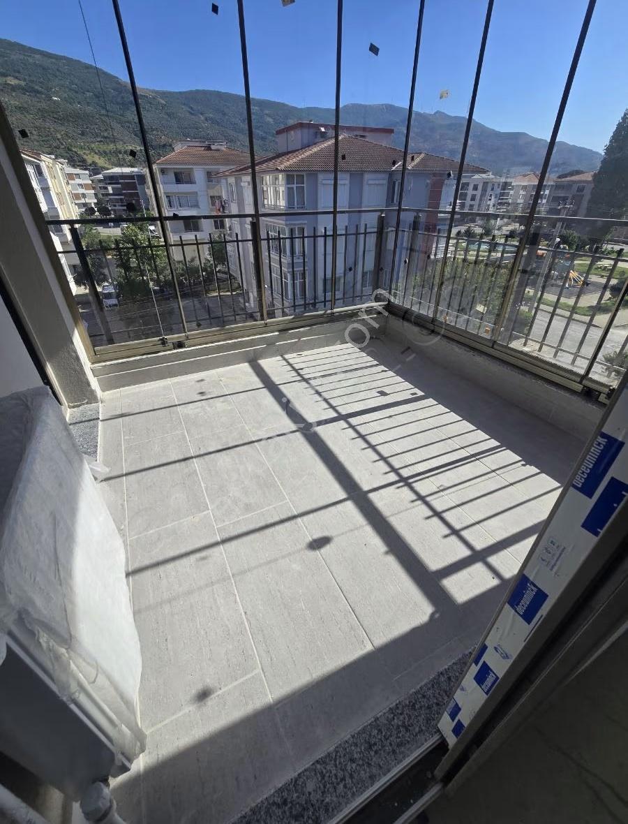 Tire Arslan Emlaktan İbni Melek Mh.sıfır Lüx Kiralık Daire - Görsel 13
