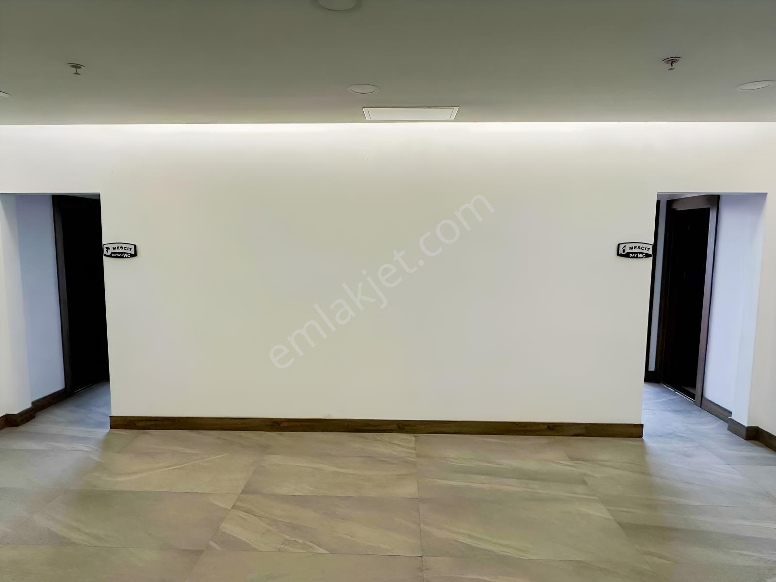 Deneyim'den Borkonut Center'da İçi Yapılı Eşyalı Satılık Ofis - Görsel 26