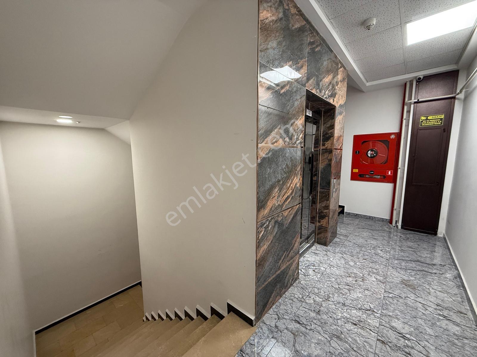 Ada Avm Yakını Geniş Ferah Ön Cephe 105m² Kiralık Ofis - Görsel 9