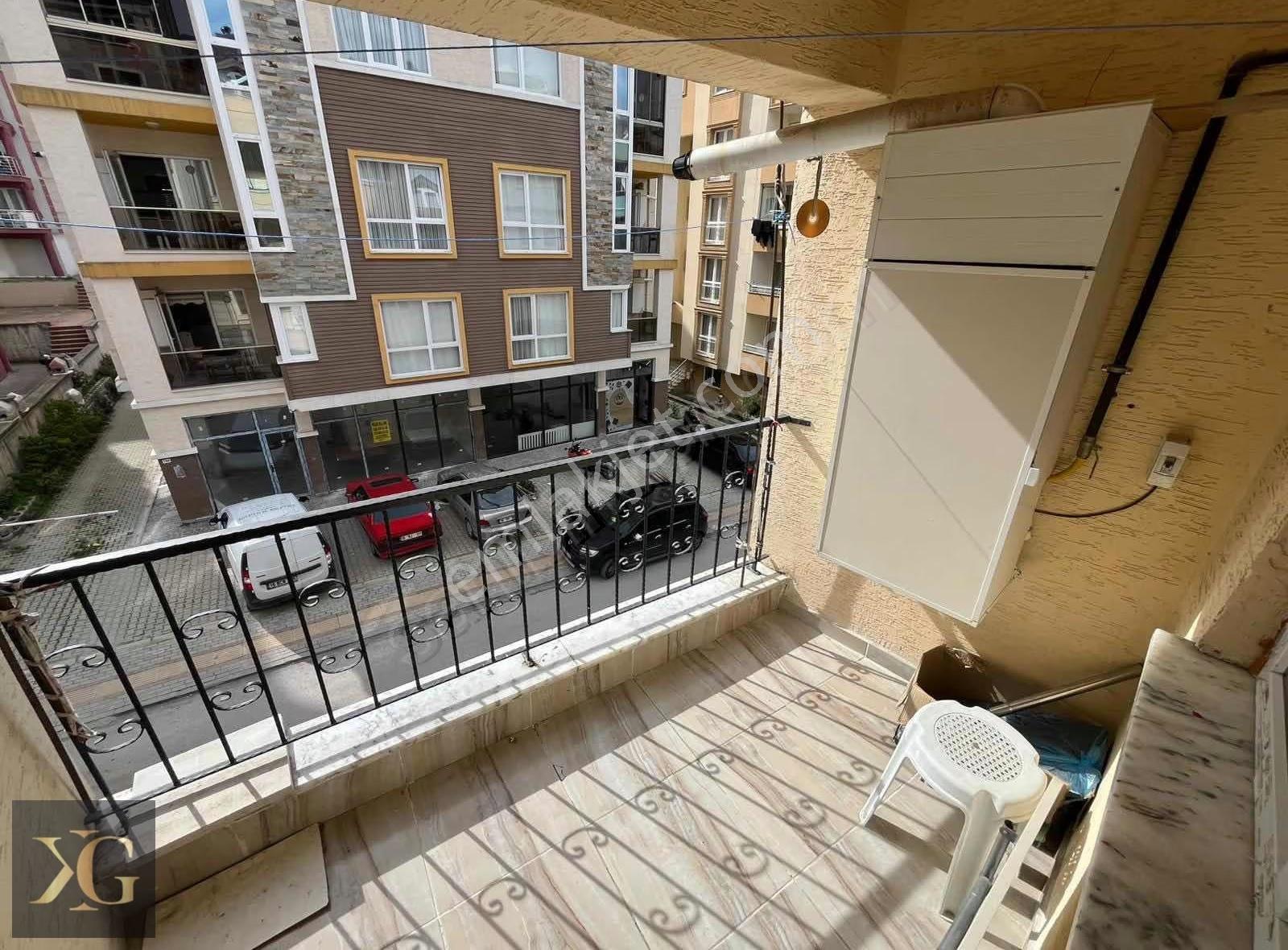 Pruva'dan 1+1 Geniş M² Ara Kat Kiralık Daire
