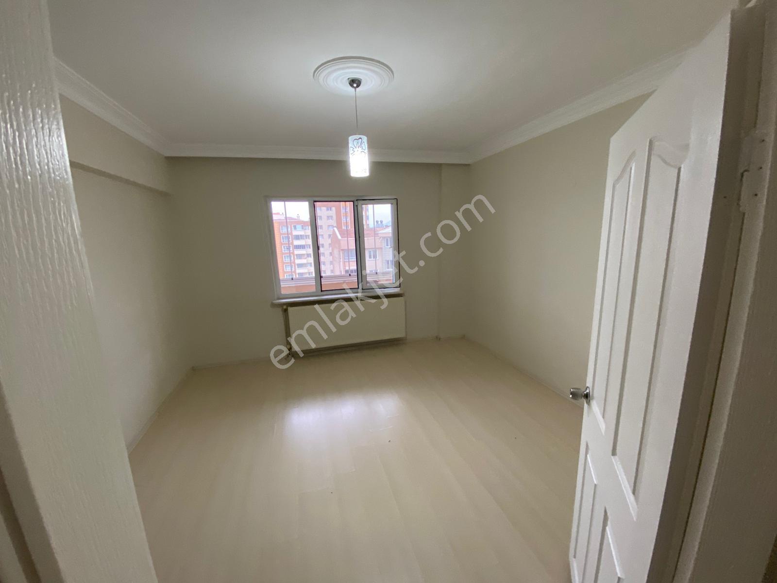 Net 150 M2 Ön Ve Arka Cehpesi Park Ve Peyzaj 3+1 Ferah Daire - Görsel 15