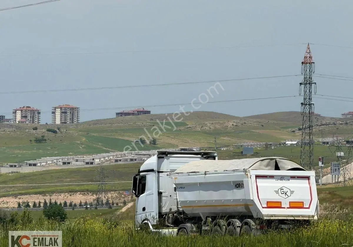 Kc Emlaktan Yatırımlık Fırsat Bölgesinde Tarla
