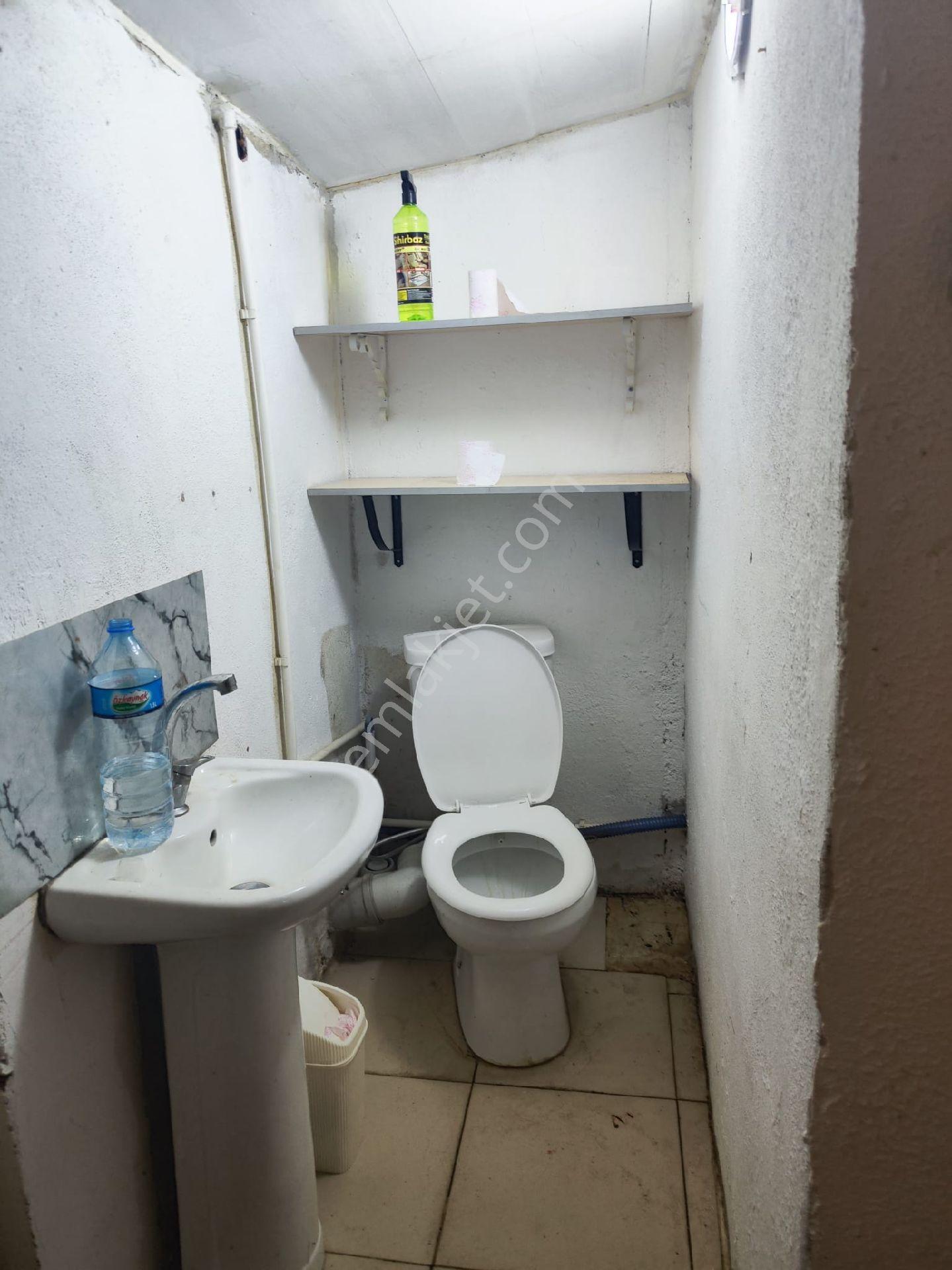 Ümraniye Yamanevler Mahallesi Alemdağ Caddesi Üzerinde Griş Kat Kiralık Dükkan Ofis Uygun - Görsel 12