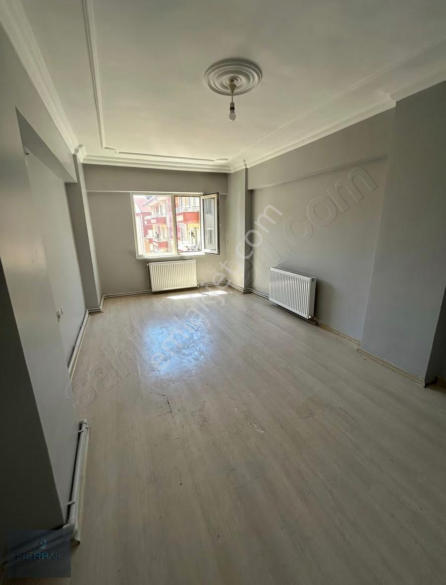 Muhittin Mah. Unilever İş Okulu Yanında Kiralık 2+1 Daire - Görsel 3