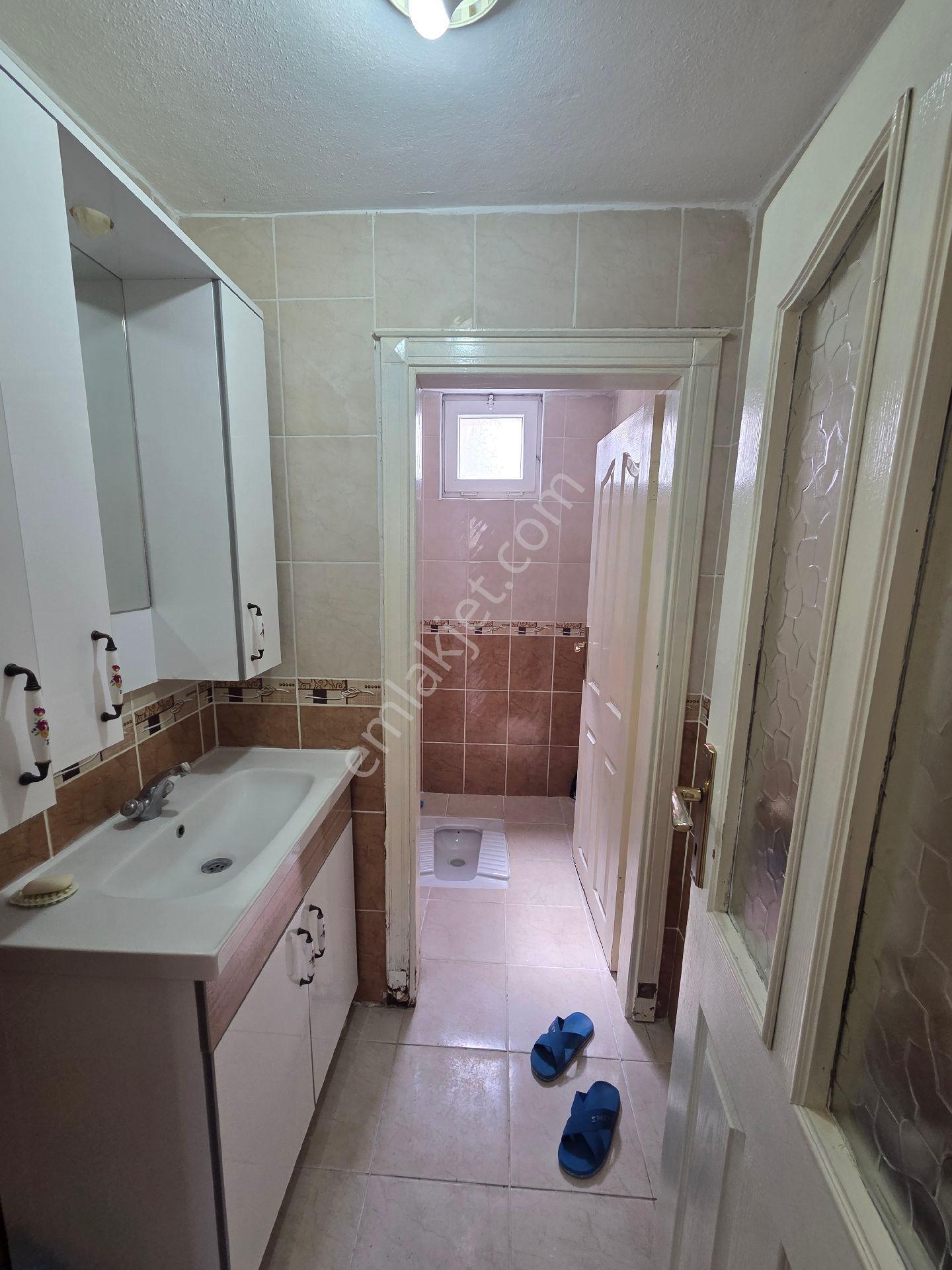 Kırklar Mahallesinde 2+1 Önü Park Alanı Kiralık Daire - Görsel 10