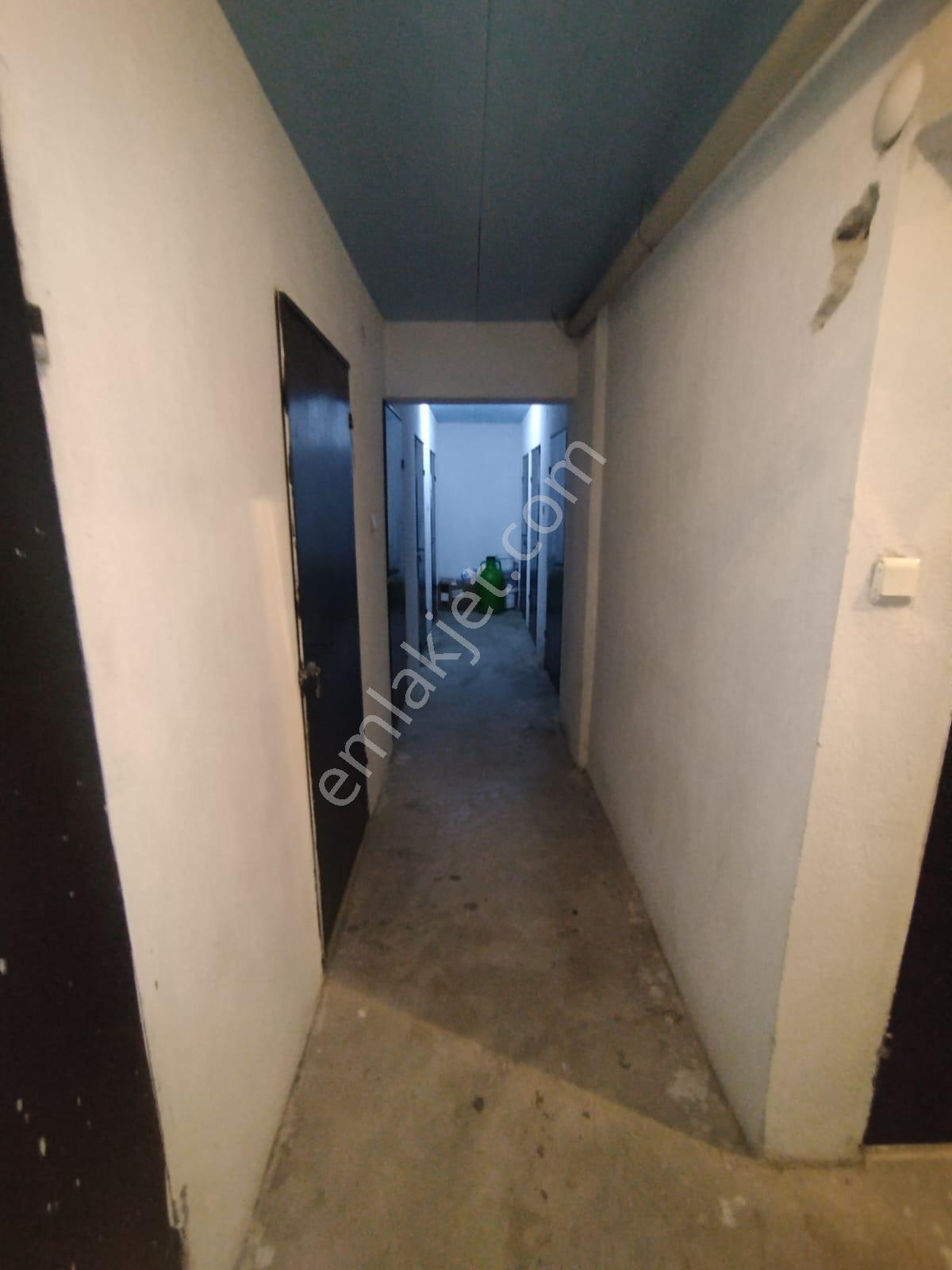 Gazi Mahallesinde 2+1 Geniş M2 Li Satılık Daire - Görsel 27
