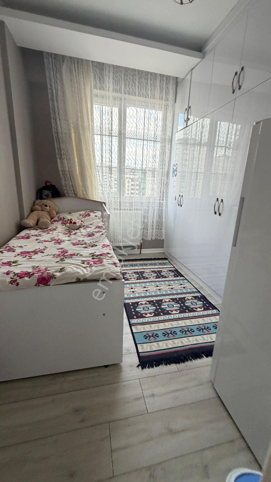 Yıldız Emlaktan Full+full Eşyalı 2+1 Kiralık Daire - Görsel 2