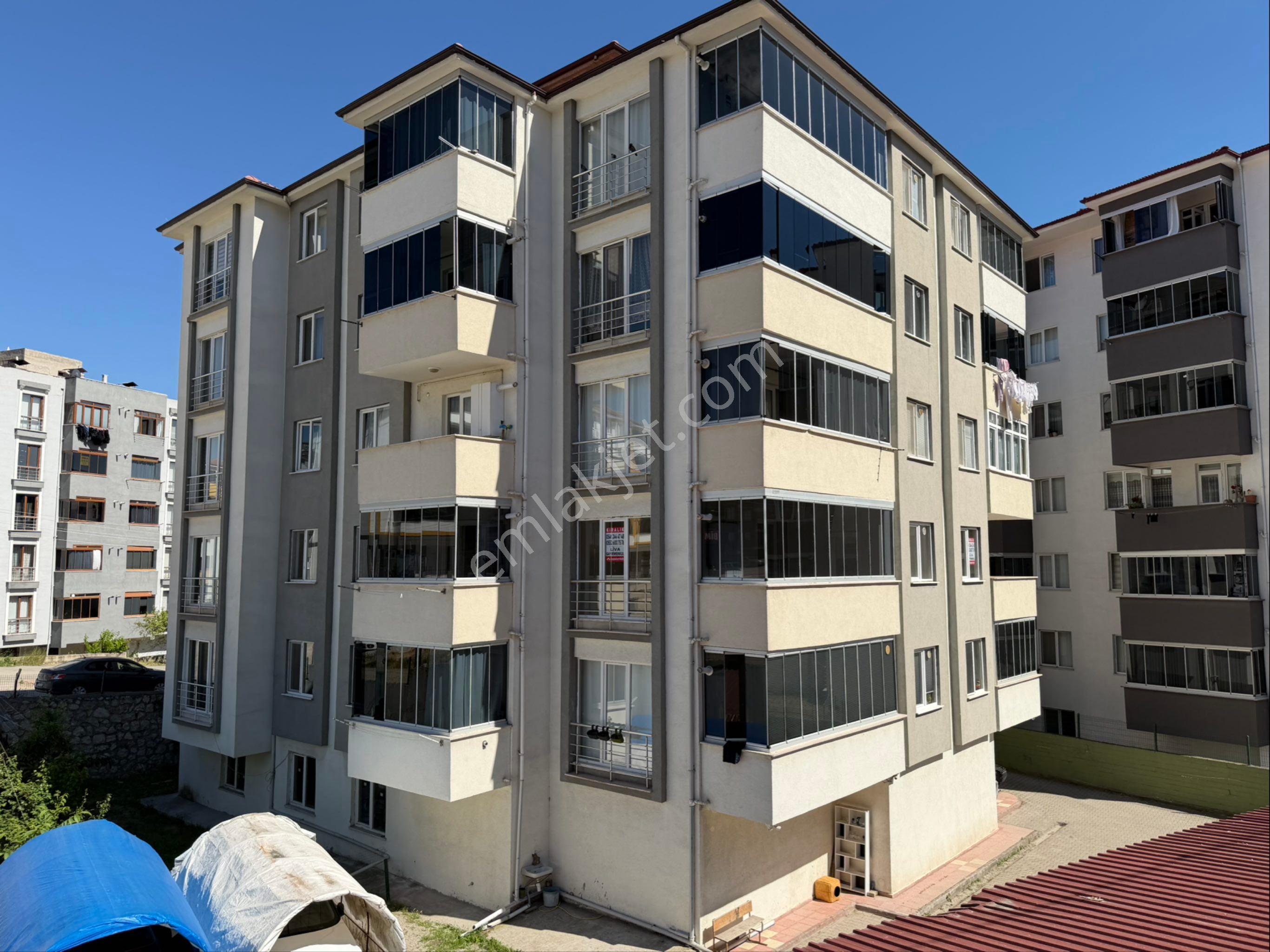 Karabük 5000evler Şahintepede Ara Kat 2+1daire Kiralıktır - Görsel 3