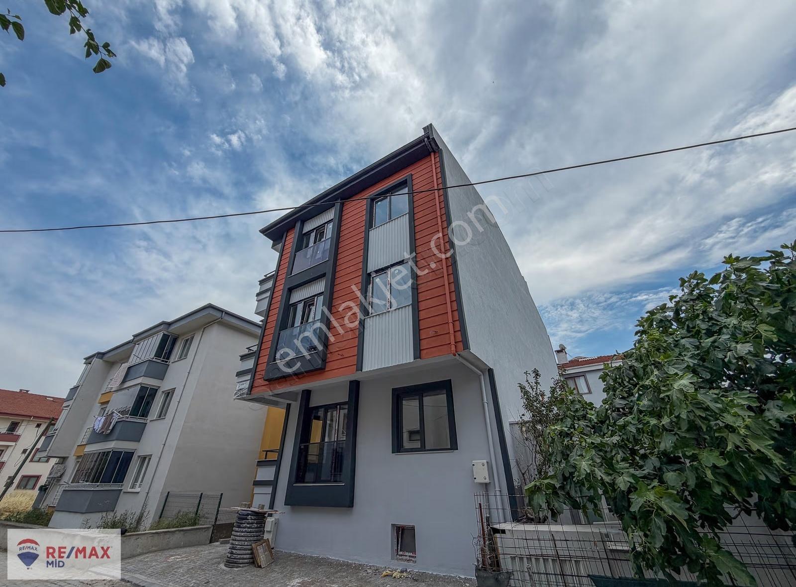 Re/max Mid'den Paşaalanında Satılık 2+1 Daire - Görsel 15