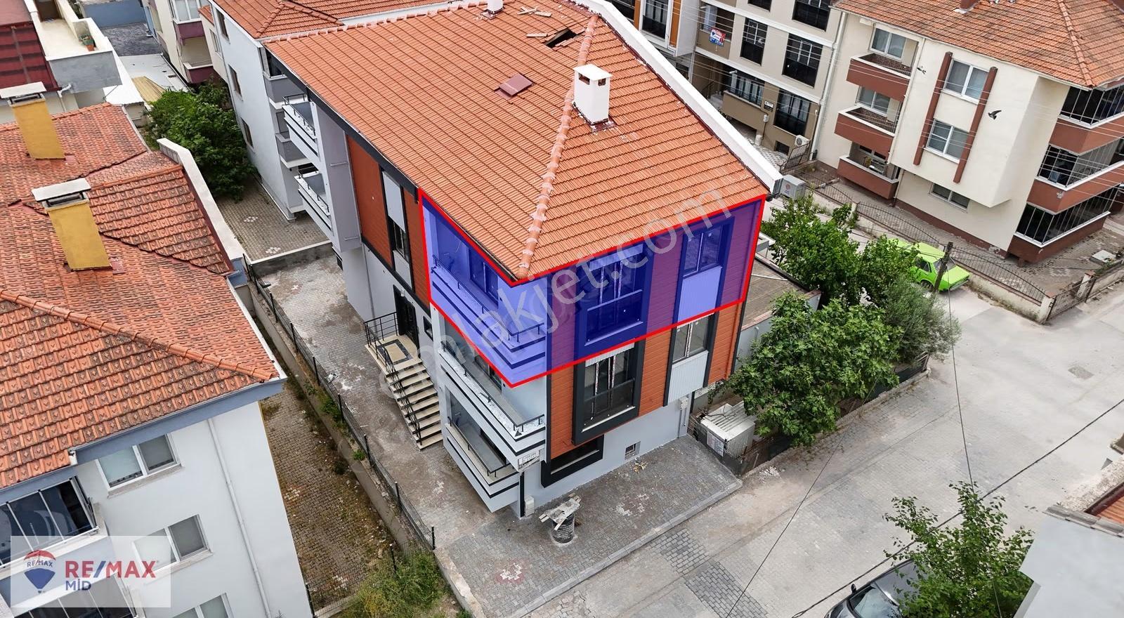 Re/max Mid'den Paşaalanında Satılık 2+1 Daire - Görsel 18