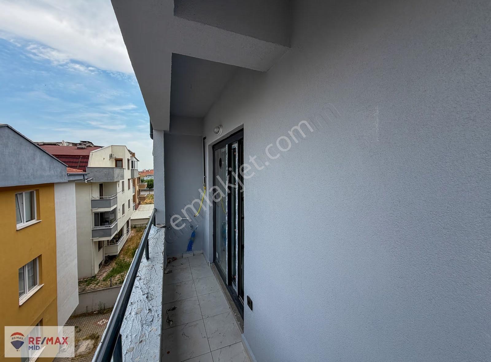 Re/max Mid'den Paşaalanında Satılık 2+1 Daire - Görsel 17