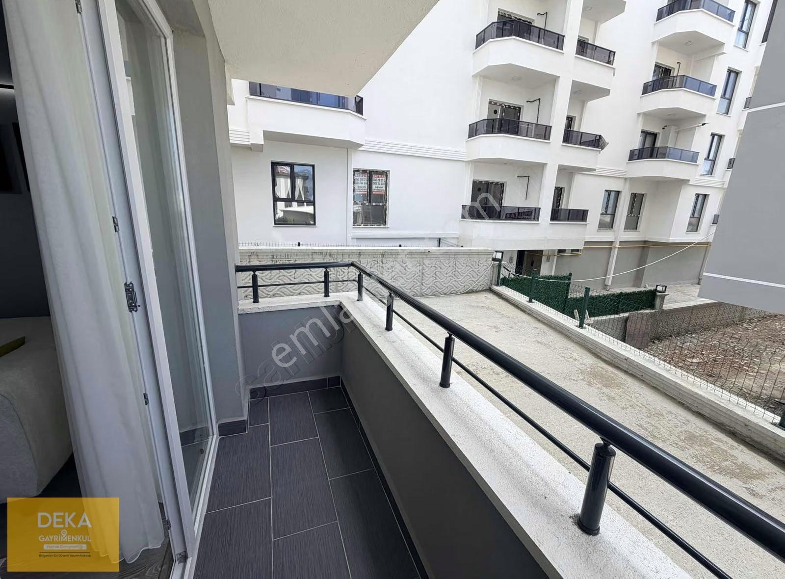 Deka Gayrimenkul'den Lüks Eşyalı Balkonlu Kiralık 1+1 Daire - Görsel 8