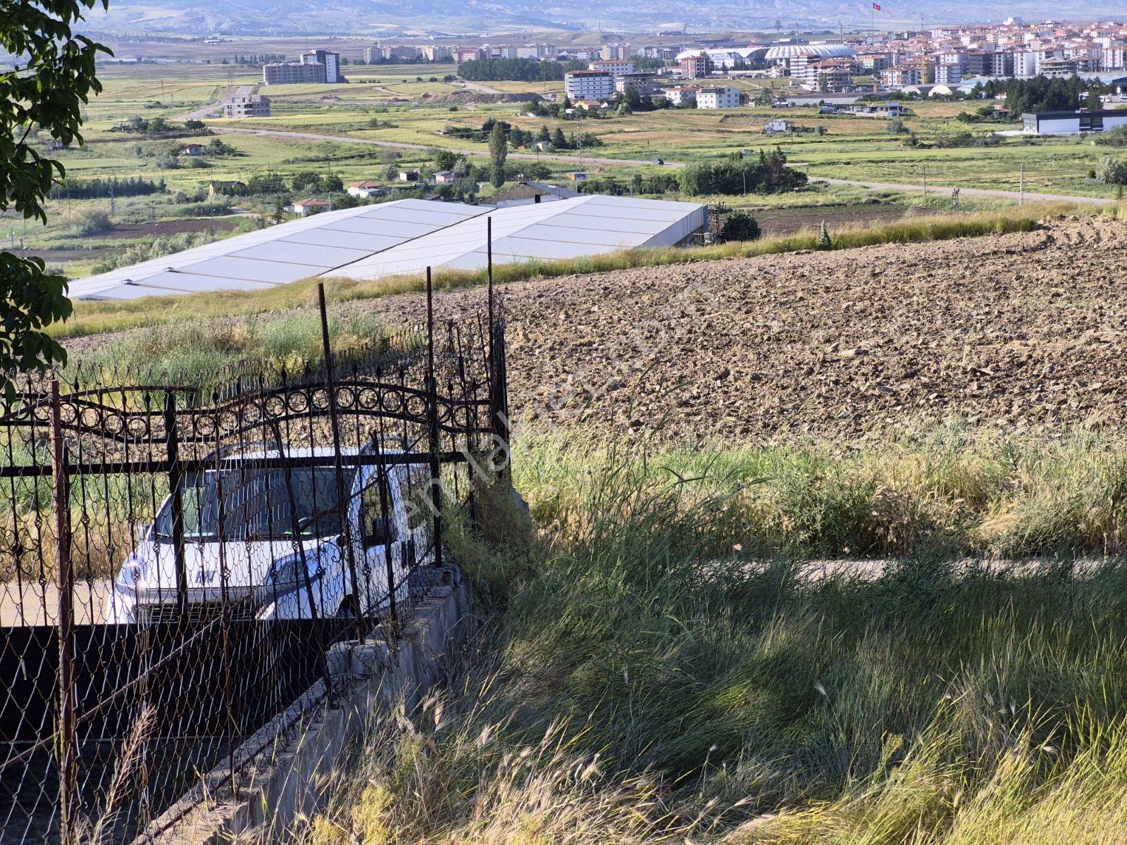 Yenikent Villalık Bölgesi 480 M2 Ana Yola Yakın İmarlı Müstakil - Görsel 18