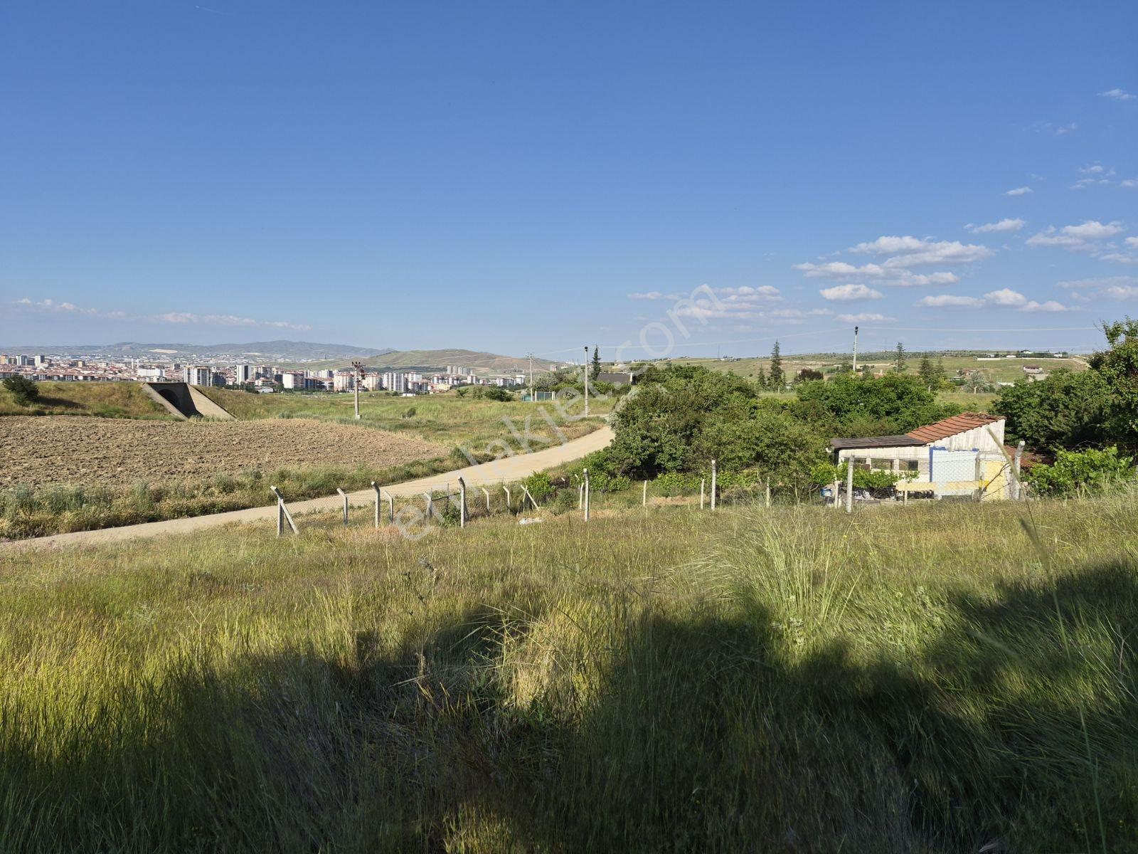 Yenikent Villalık Bölgesi 480 M2 Ana Yola Yakın İmarlı Müstakil - Görsel 9