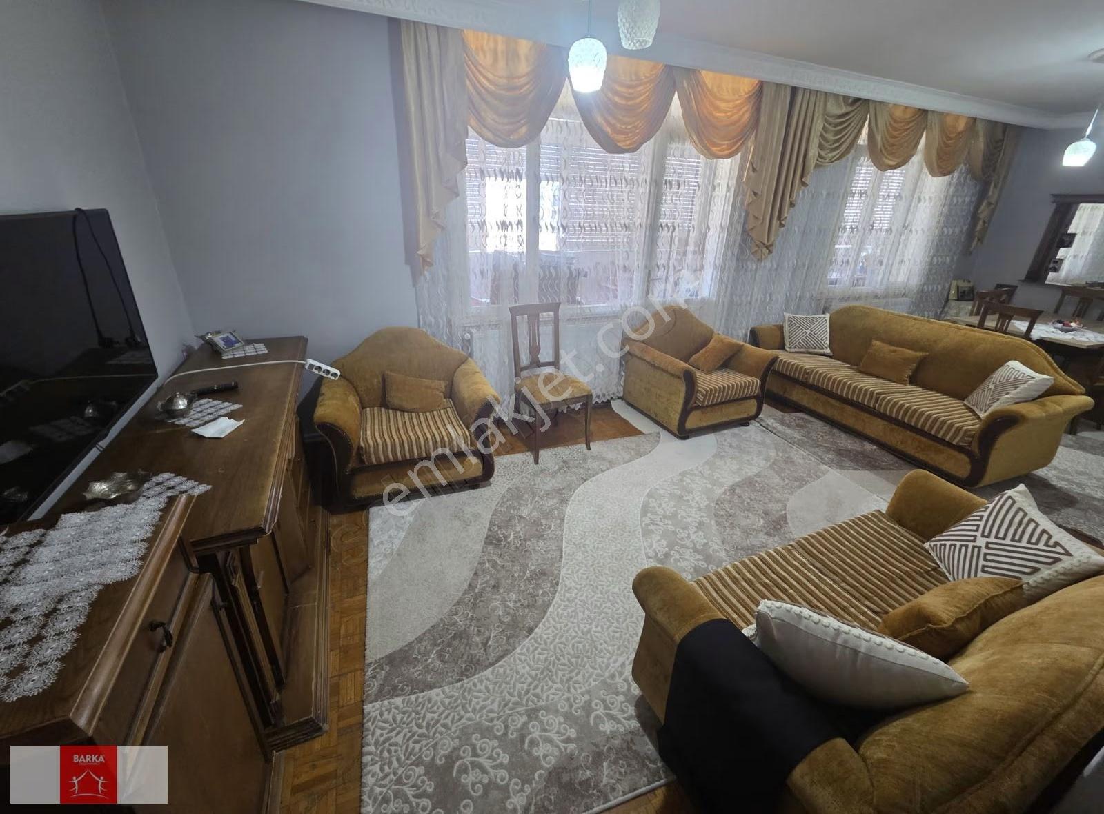 Küçükpark Meydanda 3+1 Teraslı Köşe Daire Sizleri Bekliyor - Görsel 4