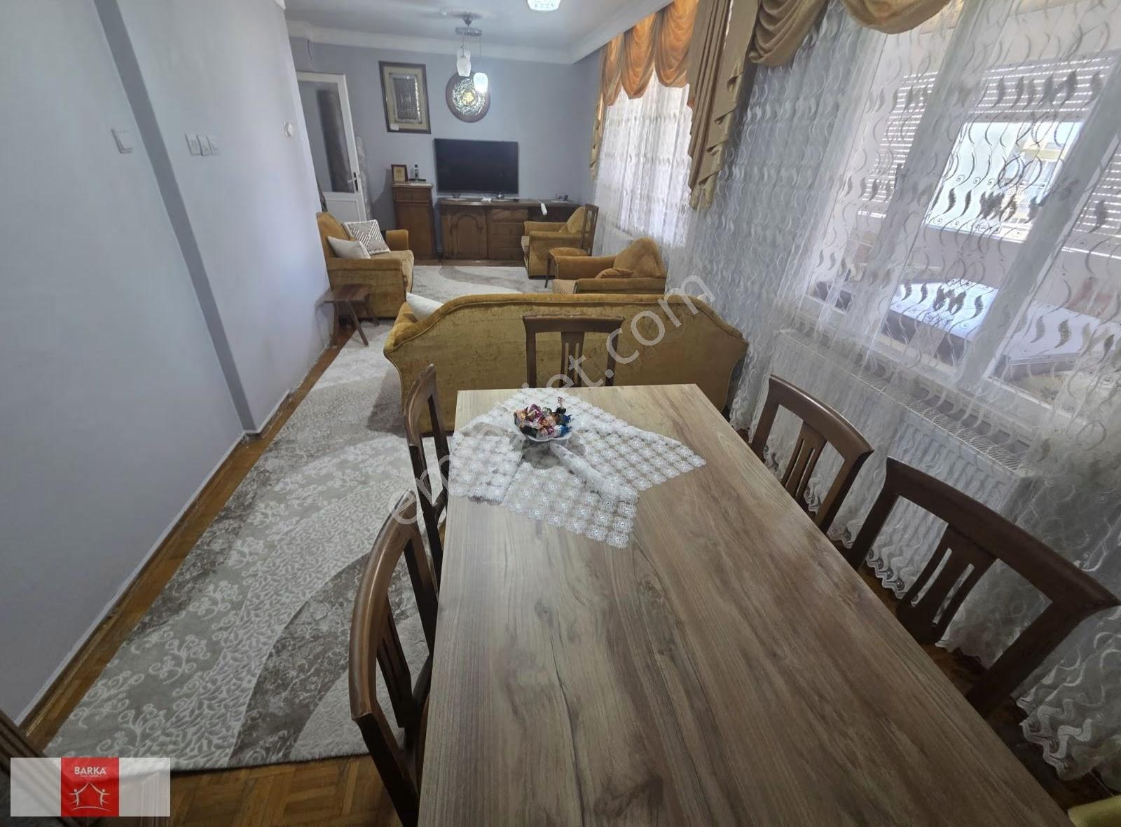 Küçükpark Meydanda 3+1 Teraslı Köşe Daire Sizleri Bekliyor - Görsel 18