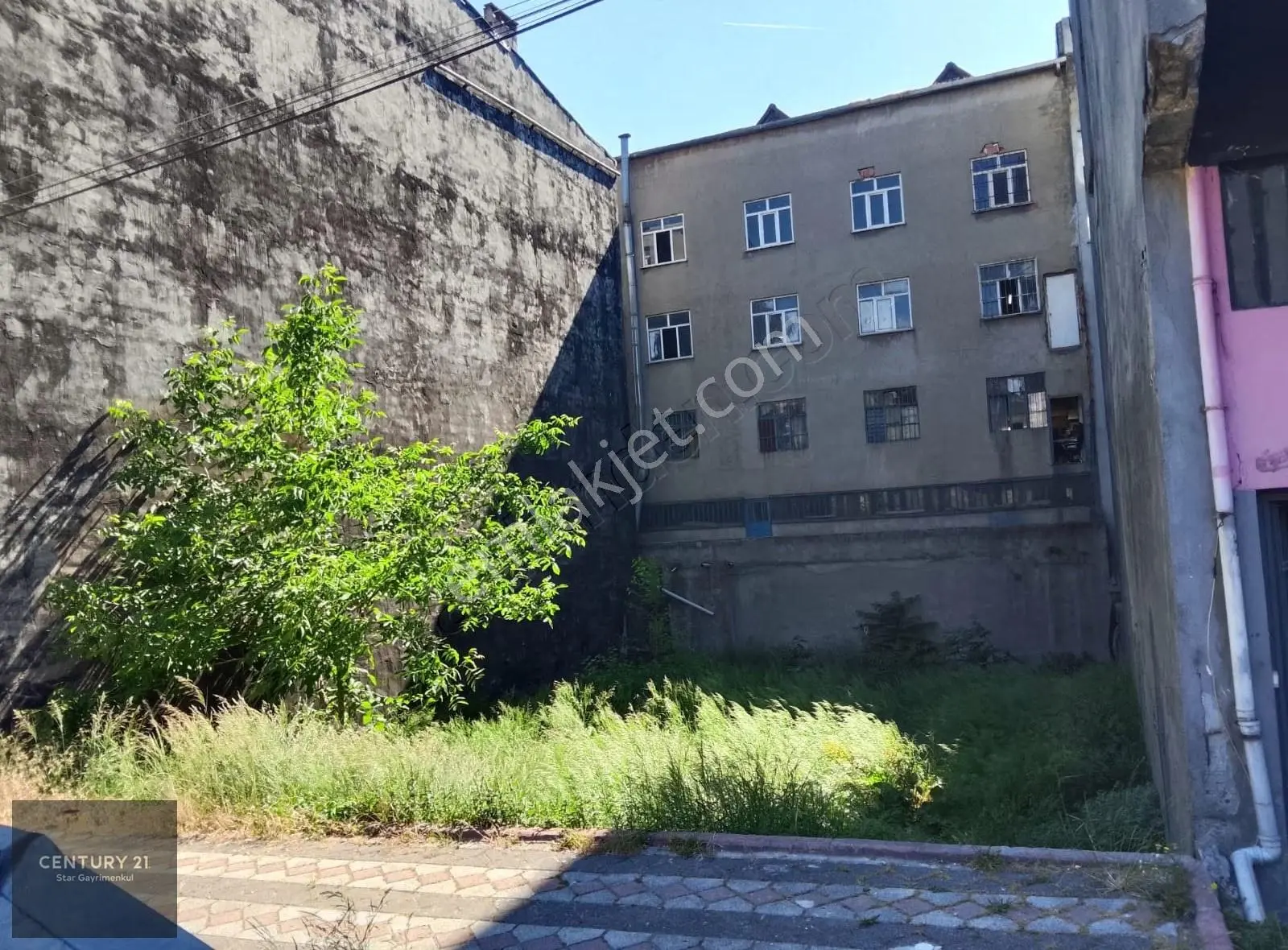 Century21 Star'dan Sultangazi Uğur Mumcu Mh. Ticari İmarlı Arsa - Görsel 2