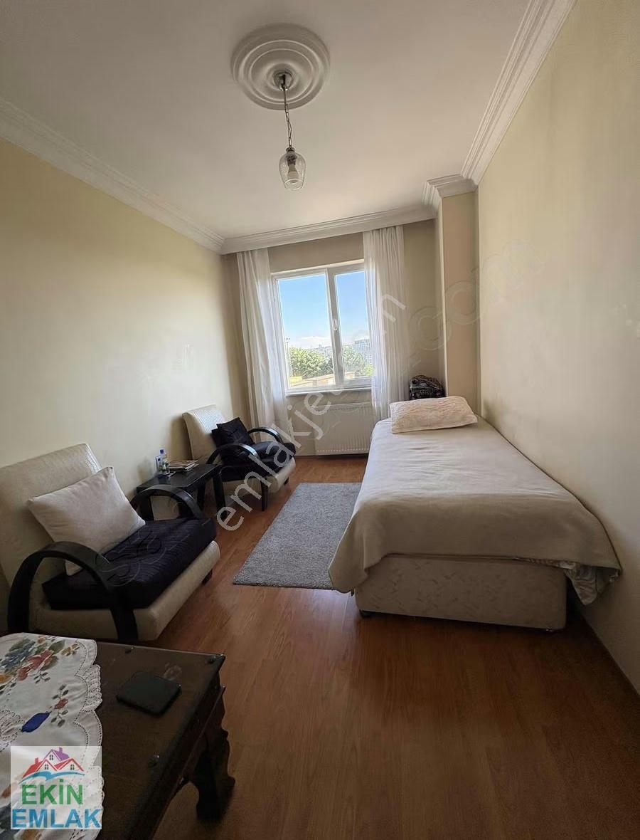 Ekinden Mükemmel Konumda Satılık 3+1 Daire - Görsel 3