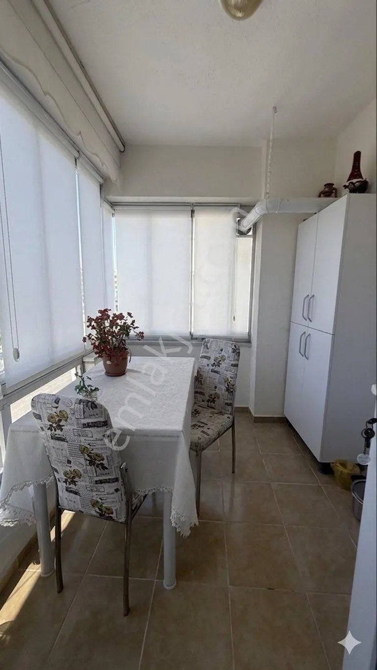3+1 Çanakkale Barbaros Cadde Üzeri Eşyasız 140 M2 Sitede - Görsel 4